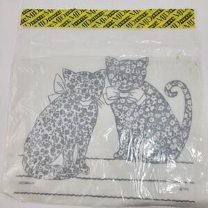 Vintage NOS Flower Print Cats Iron On MJD Designs